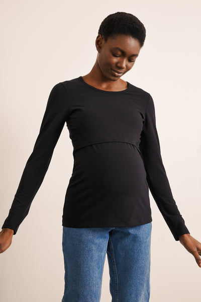 femme enceinte avec t-shirt allaitement et grossesse couleur noir vue de face marque boob design
