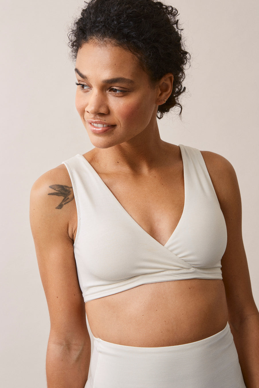 soutien-gorge brassière couleur blanc grossesse et allaitement vue de face marque boob design