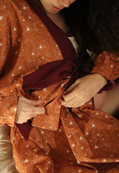 ROBE DE NAISSANCE TU N'ES PAS SEULE x L'AMOUR SE MULTIPLIE